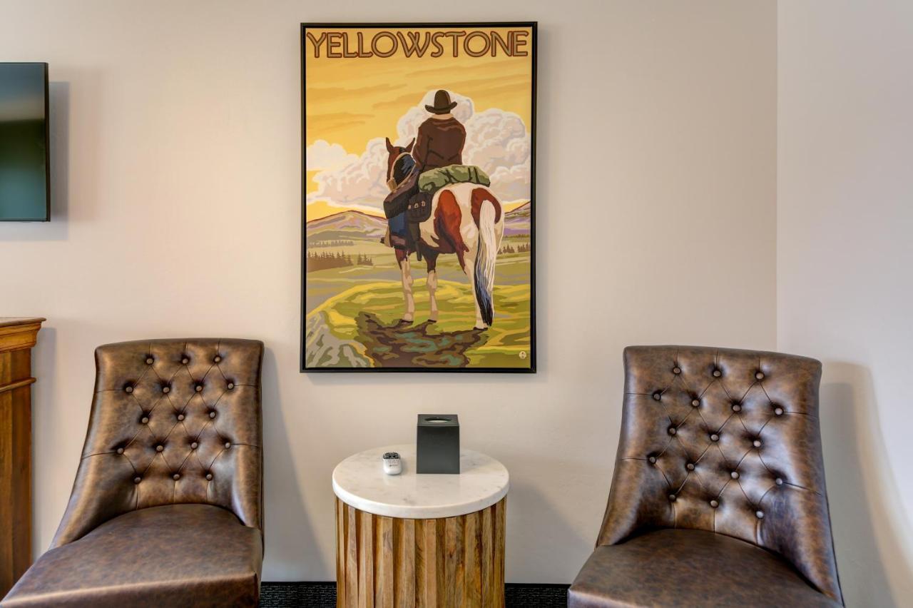 Roosevelt Hotel - Yellowstone Gardiner Bagian luar foto