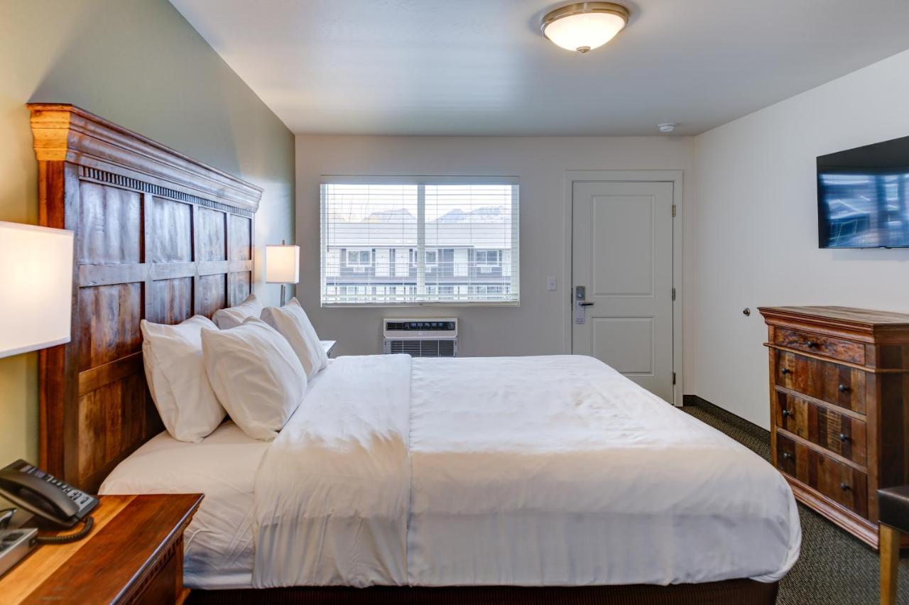 Roosevelt Hotel - Yellowstone Gardiner Bagian luar foto