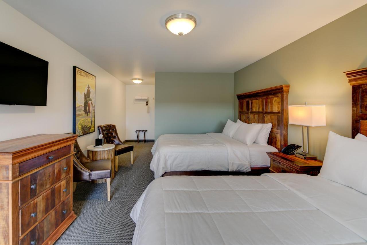 Roosevelt Hotel - Yellowstone Gardiner Bagian luar foto